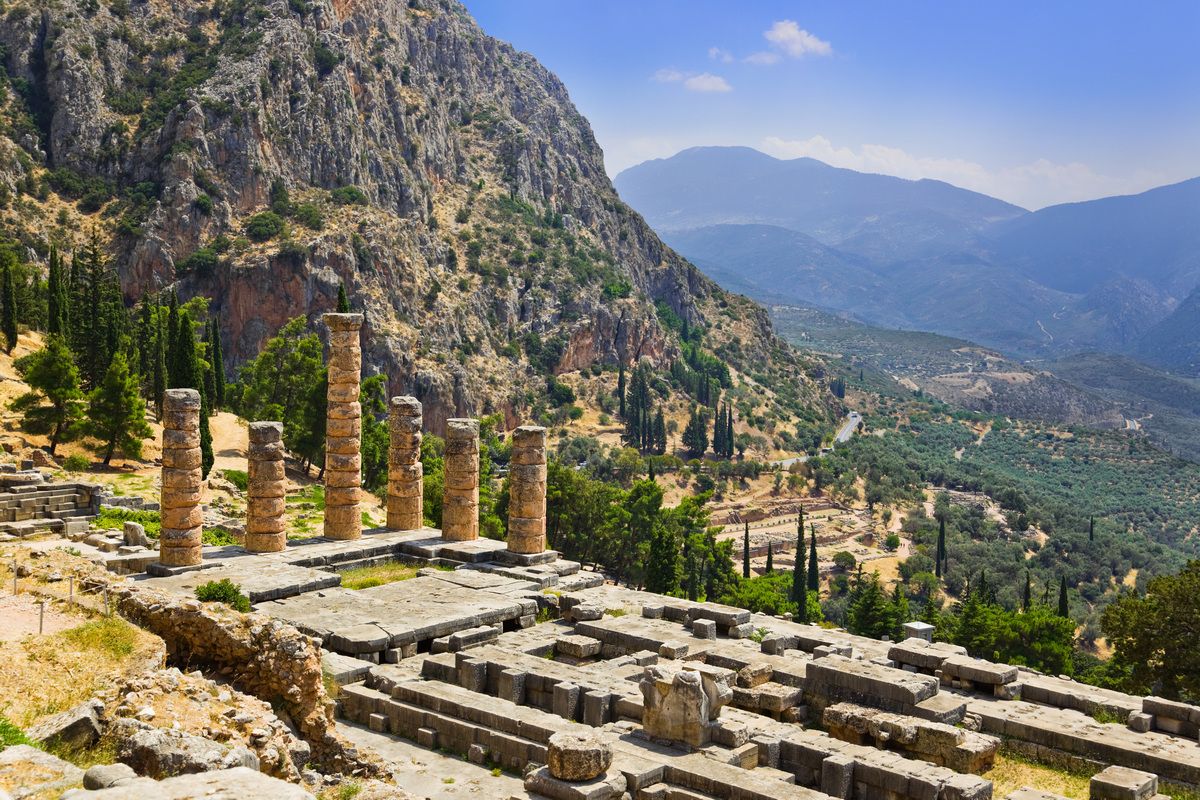 Delphi Tour